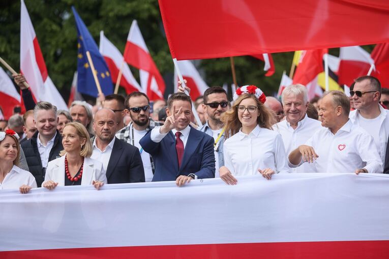 Vor der Präsidentenwahl in Polen - «Marsch der Patrioten» Vor der Präsidentenwahl in Polen - «Marsch der Patrioten»