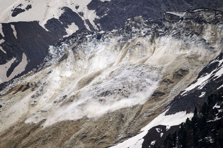 Gletscherabbruch im Wallis
