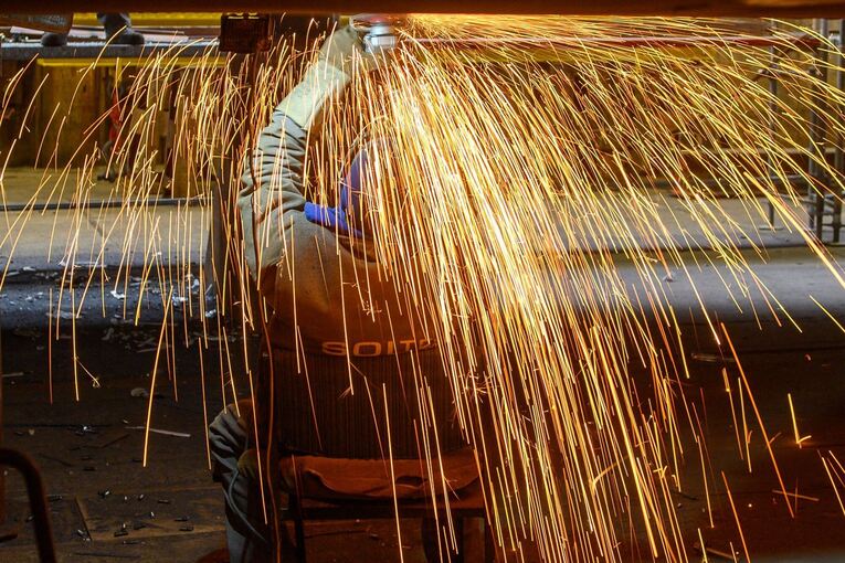 Verarbeitendendes Gewerbe deutlich positiver gestimmt