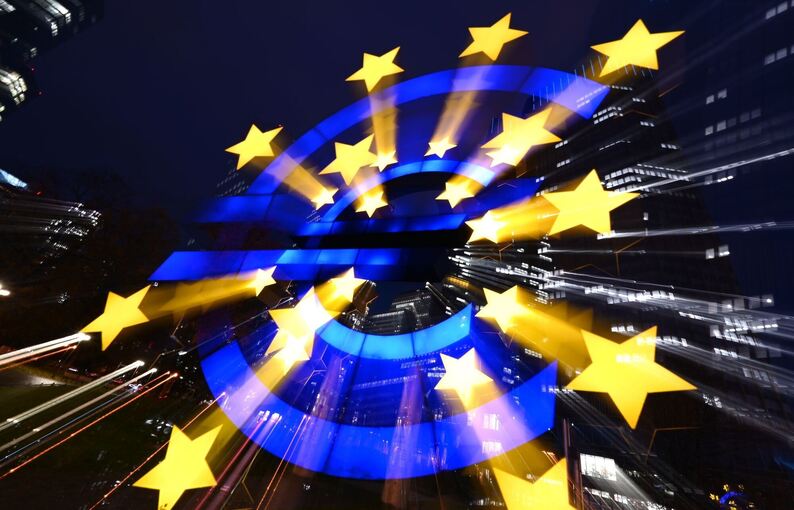 Euro-Skulptur in Frankfurt am Main Euro-Skulptur in Frankfurt am Main