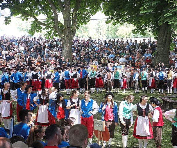In Vaihingen findet jedes Jahr an Pfingsten der Maientag statt.