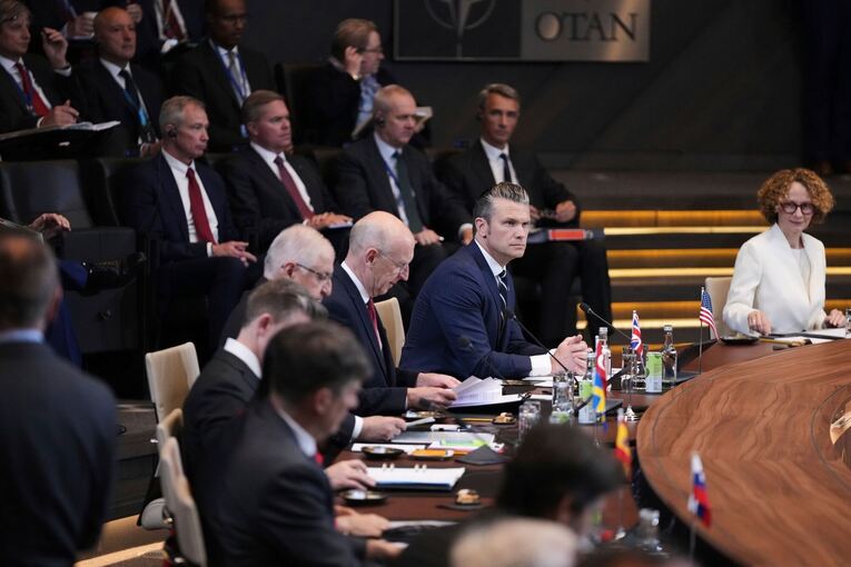 Nato-Verteidigungsministertreffen in Brüssel