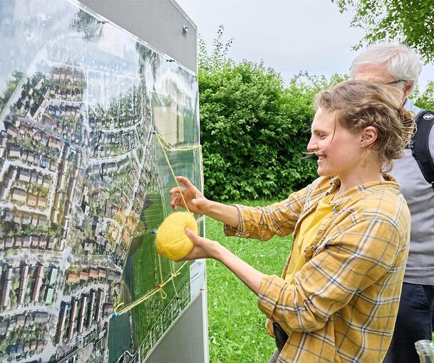 An dieser Wand in der Corneliusstraße können Anwohner Verbesserungen vorschlagen.