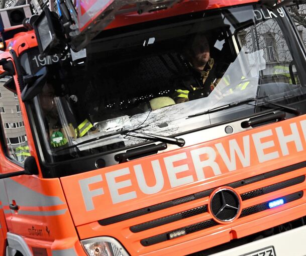 Die Feuerwehr musste am Samstag zwei Brände in Hemmingen löschen.