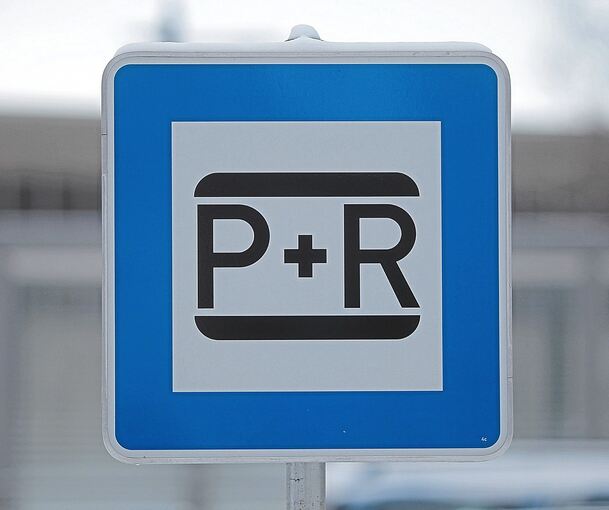 Etwa 18.400 P&R-Stellplätze auf 223 Anlagen gibt es an den Haltestellen mit Schienenanschluss im VVS-Gebiet. Gefördert hätte der Regionalverband aber noch einige mehr.