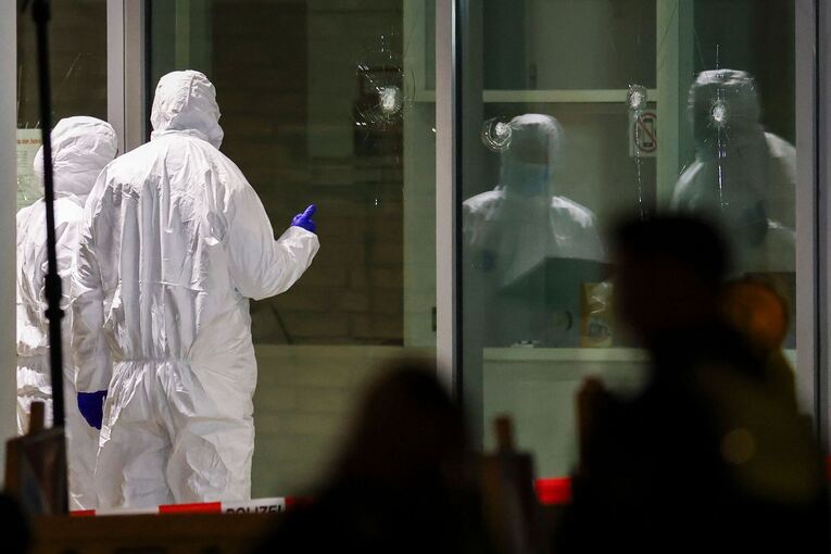 Polizei schießt Verdächtigen in Krefeld nieder