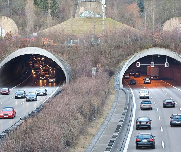 Der Engelbergtunnel war am Samstag stundenlang gesperrt. Der Engelbergtunnel war am Samstag stundenlang gesperrt.