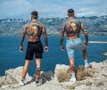 Philipp Stehle und Melvin Stahl aus Murr sind Youtuber und beste Freunde. Deswegen haben sie auch das selbe Tattoo.