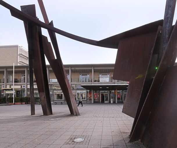 Viele Menschen fühlen sich nach mehreren Vorfällen beim Bietigheimer Bahnhof nicht mehr sicher. Sie würden sich, wie die Stadt, eine Videoüberwachung wünschen.