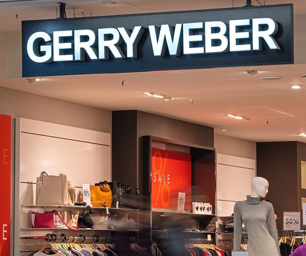 Räumungsverkauf, auch bei Gerry Weber. Die Filiale Ecke Körner-/Asperger Straße schließt demnächst.
