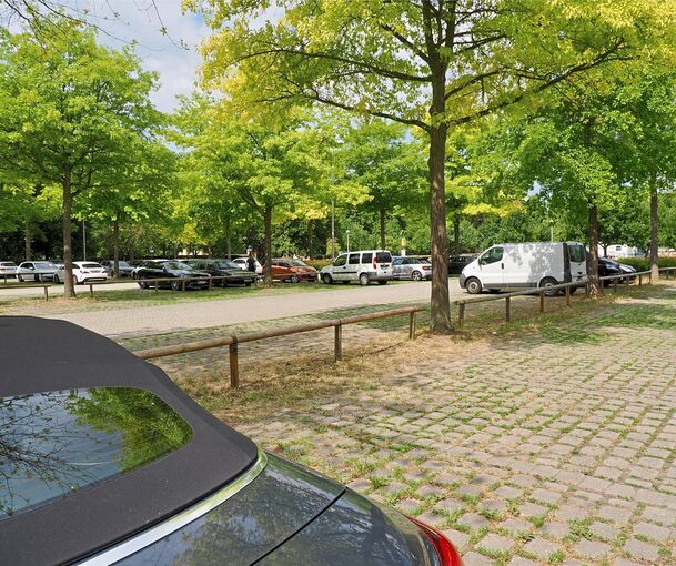 Ab Oktober kostet das Parken hier Gebühr.