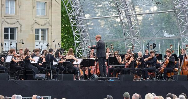In diesem Jahr gibt es an drei aufeinander folgenden Abenden ein Open Air-Konzert am Monrepos.