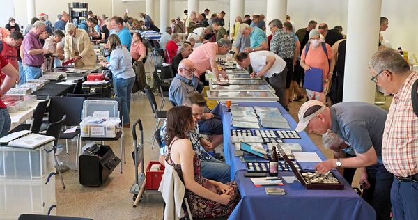 Im Forum fand die Münzmesse statt.