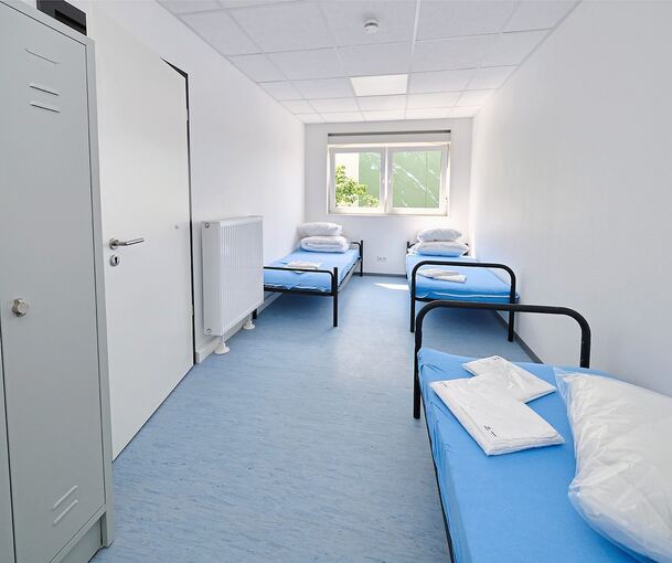 Schlicht und funktional: die Ausstattung der Zimmer.