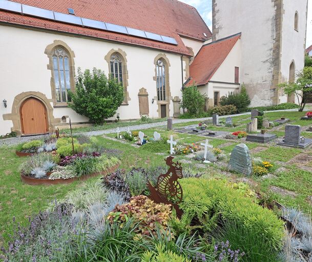 Für Tot- und Fehlgeburten sowie für Ungeborene und Kinder unter zehn Jahren gibt es in Gemmrigheim ein Gemeinschaftsgräberfeld.