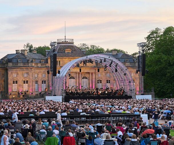 Ohne Pyrotechnik ist das traditionelle Monrepos Open-Air in diesem Jahr über die Bühne gegangen.