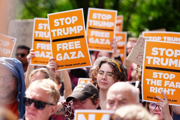 Anti-Trump-Proteste in Schottland - Prestwick Anti-Trump-Proteste in Schottland - Prestwick