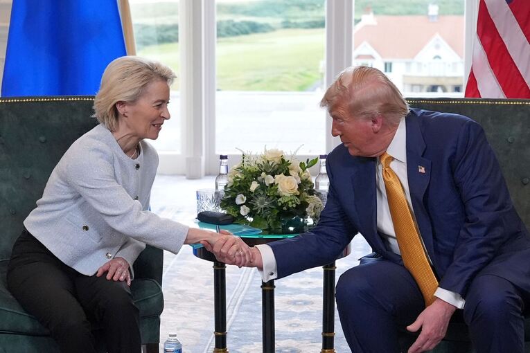 US-Präsident Trump trifft von der Leyen in Schottland US-Präsident Trump trifft von der Leyen in Schottland