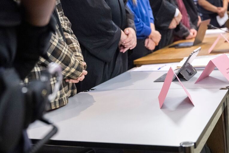 Prozessbeginn gegen Anhänger der «Reichsbürger»-Szene Prozessbeginn gegen Anhänger der «Reichsbürger»-Szene