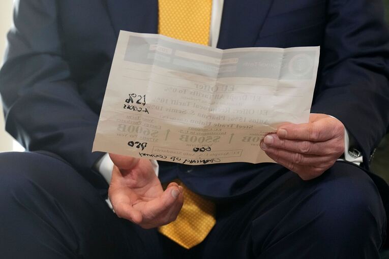 US-Präsident Trump trifft von der Leyen in Schottland