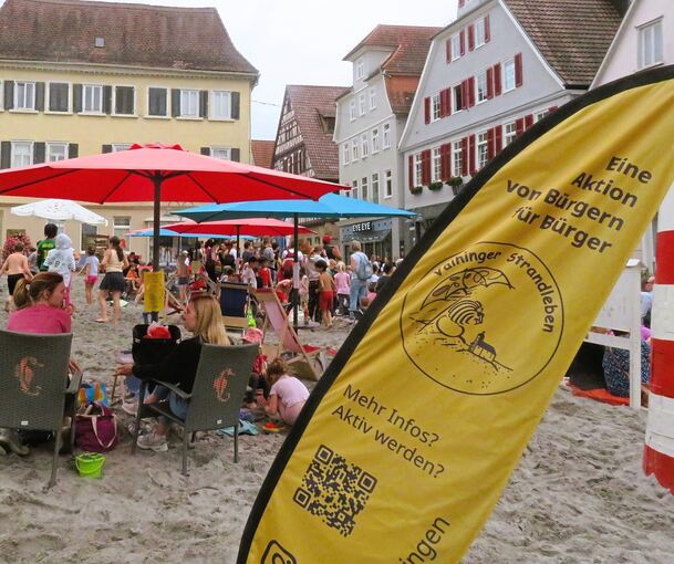 Bis 7. September ist der Vaihinger Marktplatz wieder eine Sandkiste.