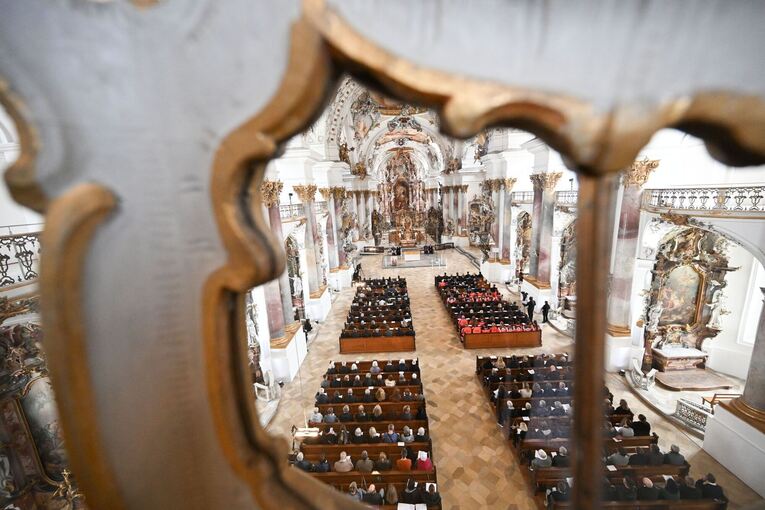 Trauergottesdienst für die Opfer des tödlichen Zugunglücks