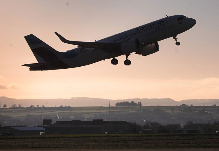 Die Flugzeuge am Stuttgarter Flughafen fliegen in diesem Sommer neue Ziel an.