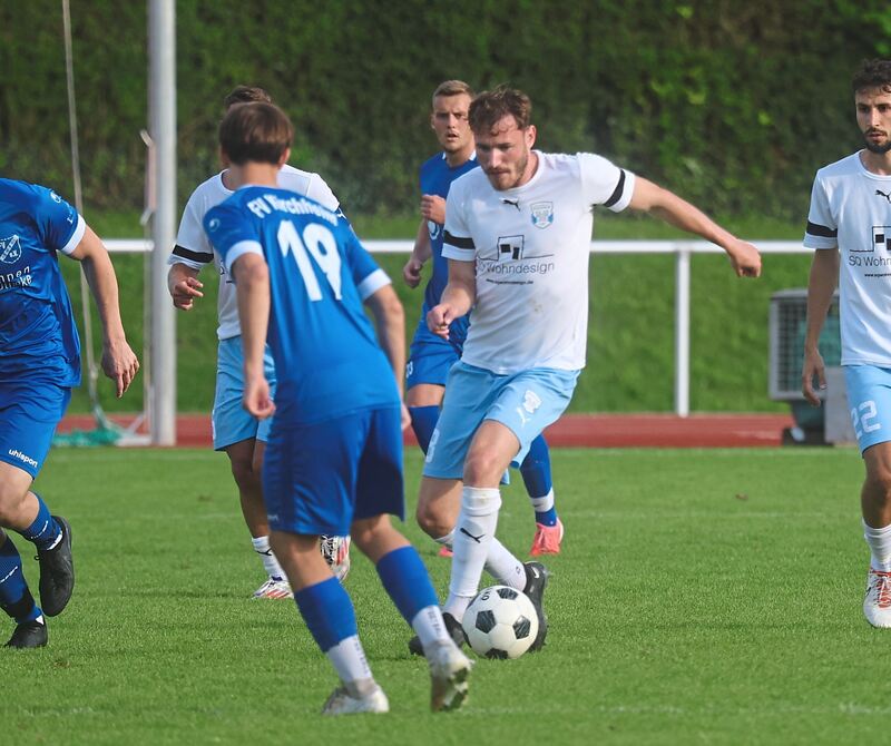 Kampf um den Ball.