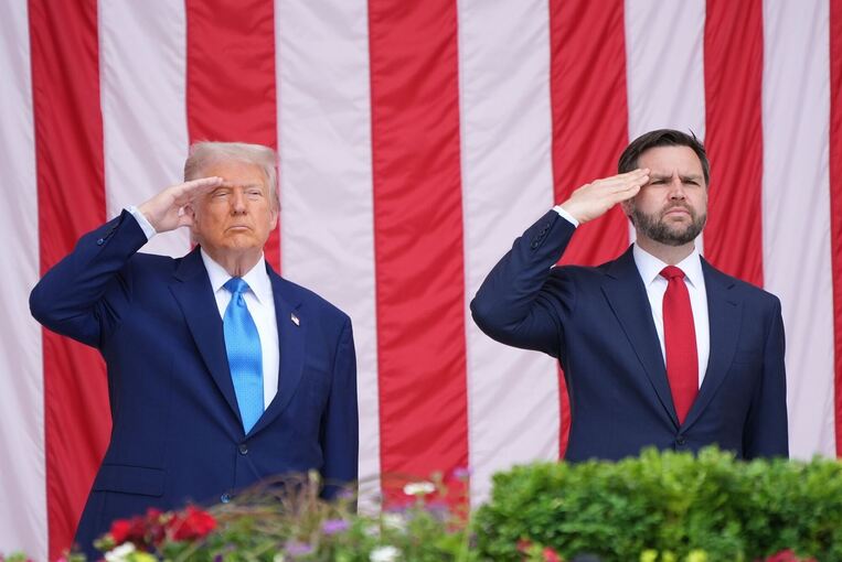US-Präsident Donald Trump und Vizepräsident JD Vance US-Präsident Donald Trump und Vizepräsident JD Vance