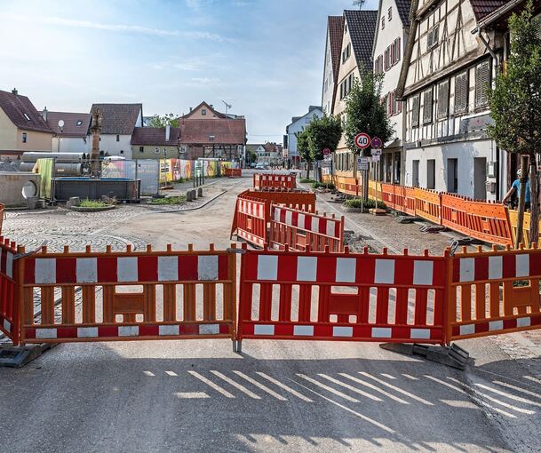 Vor einem Jahr war die Steinheimer Marktstraße schon einmal Großbaustelle. Nun wird das Großprojekt fortgesetzt, die Straße ist von Montag an voll gesperrt.