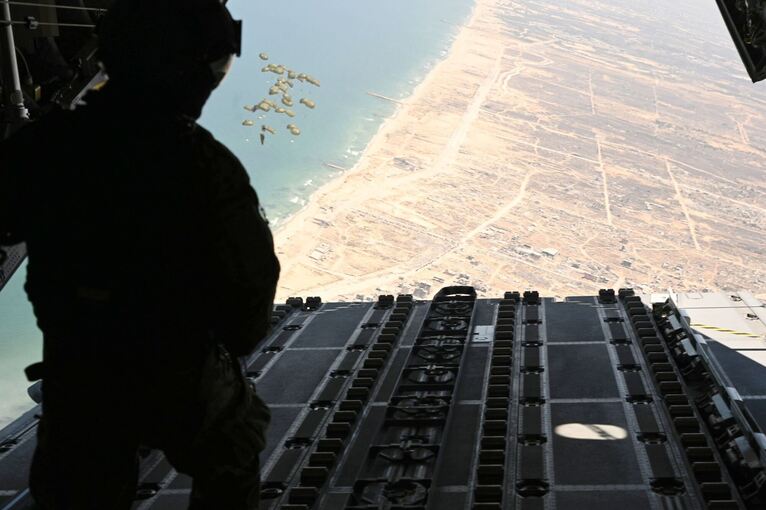 Bundeswehr setzt erneut Hilfsgüter über Gaza ab