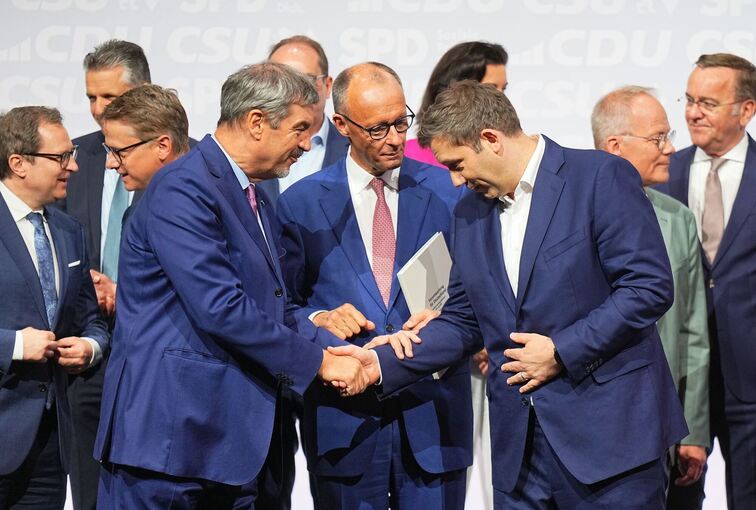 Unterzeichnung des Koalitionsvertrags von CDU, CSU und SPD Unterzeichnung des Koalitionsvertrags von CDU, CSU und SPD