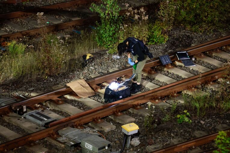 Brand im Gleisbereich in Wuppertal