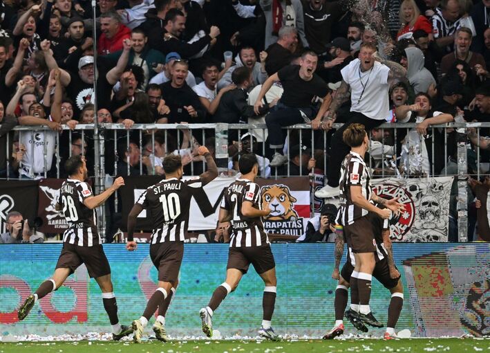 FC St. Pauli - Borussia Dortmund