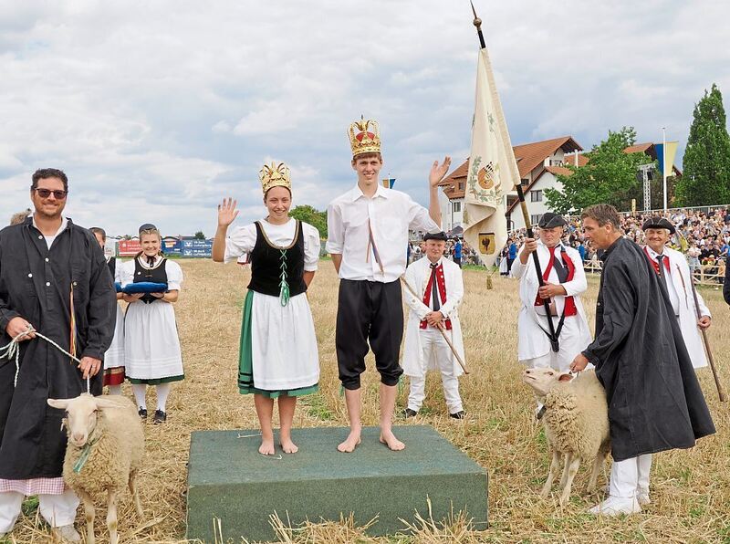 Das neue Schäferlauf-Königspaar Jana Deufel und Kilian Gulde.