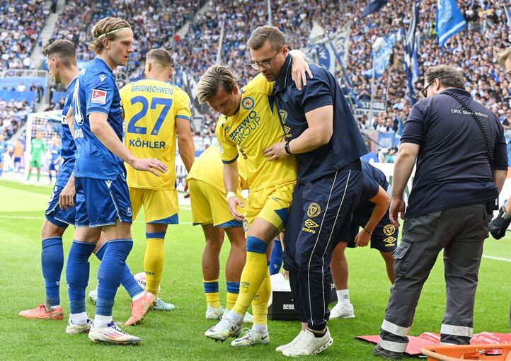 Karlsruher SC - Eintracht Braunschweig Karlsruher SC - Eintracht Braunschweig