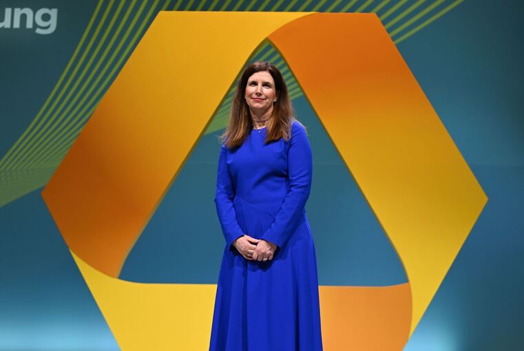 Commerzbank - Bettina Orlopp