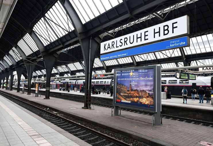 Hauptbahnhof Karlsruhe Hauptbahnhof Karlsruhe