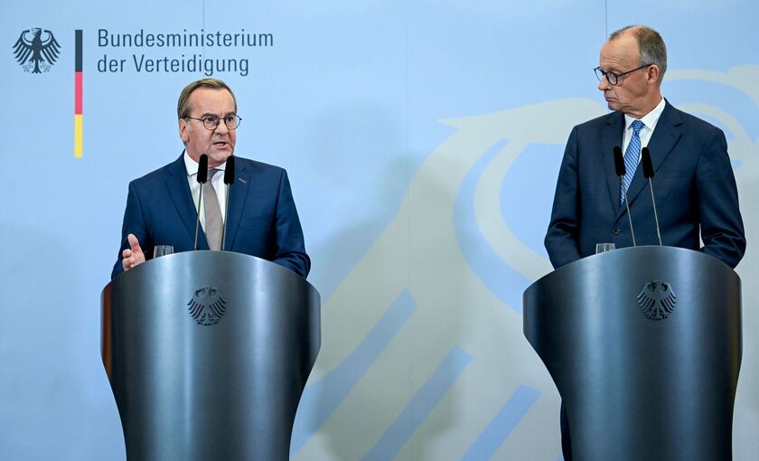 Pressekonferenz nach Kabinettssitzung im Bendlerblock Pressekonferenz nach Kabinettssitzung im Bendlerblock