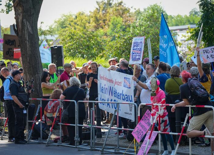 Freigabe des 16. Bauabschnitts der A 100
