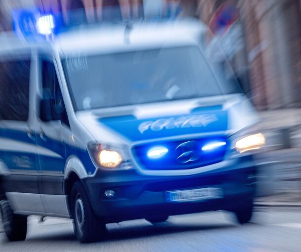 Der Schaden beläuft sich laut Polizei auf 8.000 Euro.