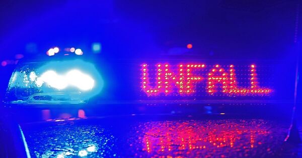 Auto-berschl-gt-sich-in-Eberdingen-und-landet-im-Maisfeld