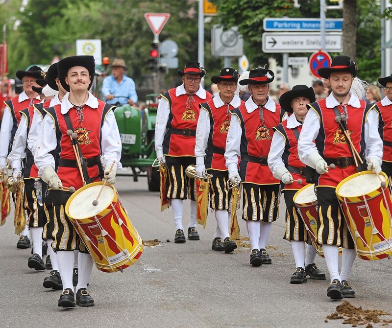 Auch Musik darf nicht fehlen. Auch Musik darf nicht fehlen.