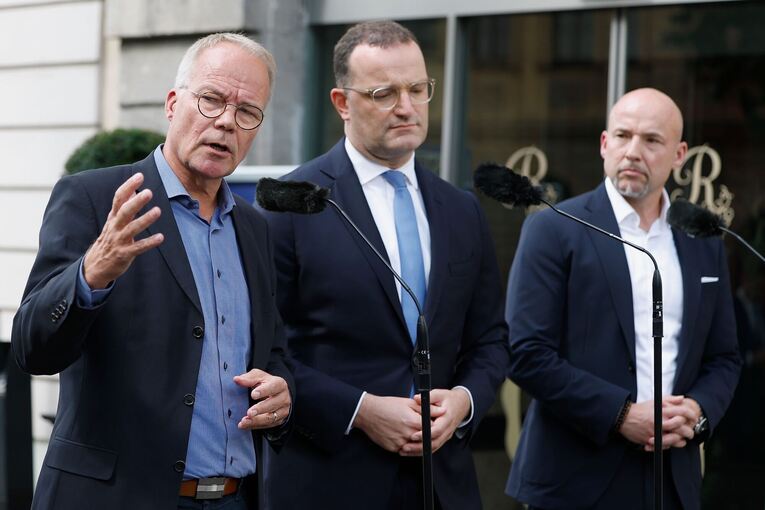 Klausurabschluss der Fraktionsvorstände CDU/CSU und SPD Klausurabschluss der Fraktionsvorstände CDU/CSU und SPD