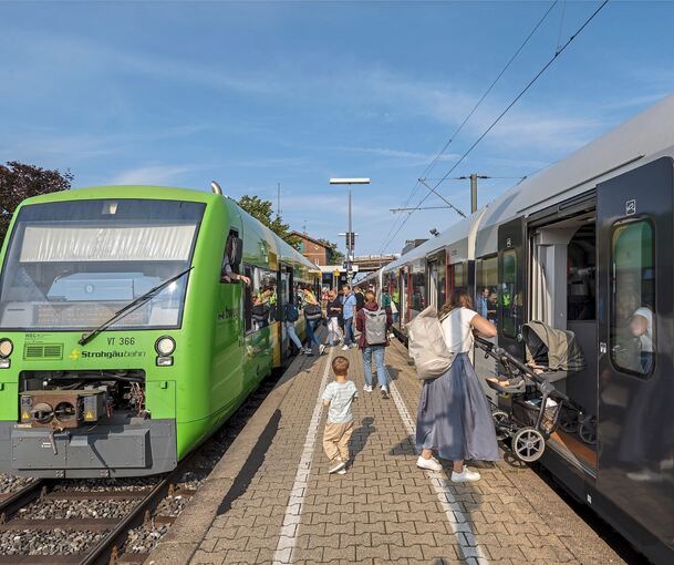 Durch ein Plus an Fahrgästen kann es zeitweise auch ganz schön eng werden – deutlich sichtbar ist das in Korntal, wenn S-Bahnen und Strohgäubahn parallel am Bahnsteig stehen. Für die Züge in Verantwortung des Kreises aber soll es einen neuen geben.