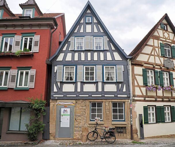 Der Schillerverein hat das Haus neben Schillers Geburtshaus gekauft. Es soll als Erweiterung für das Musuem dienen.