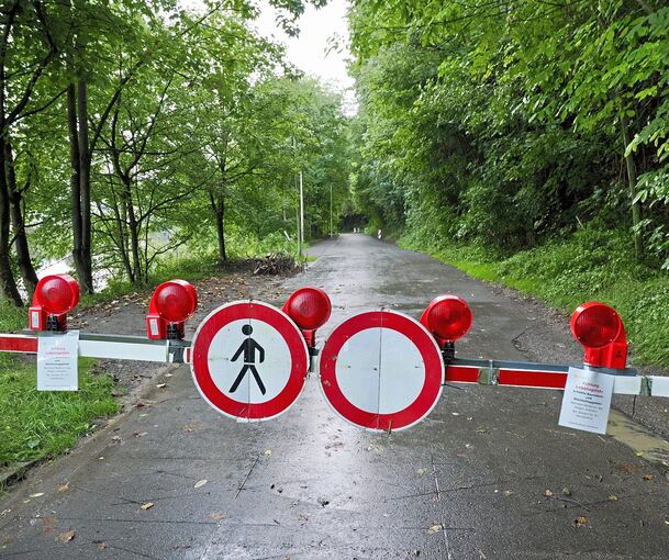 Hier darf niemand durch: Der Otto-Konz-Weg ist ab der Einmündung Gämsenbergstraße gesperrt.