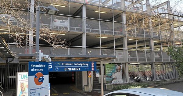 Ludwigsburger Klinikum-Parkhaus ist jetzt an das Parkleitsystem ...