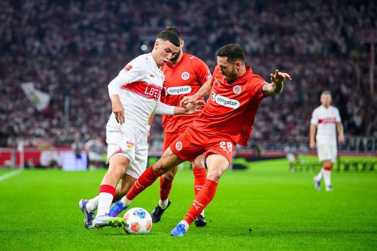 VfB Stuttgart - FC St. Pauli VfB Stuttgart - FC St. Pauli