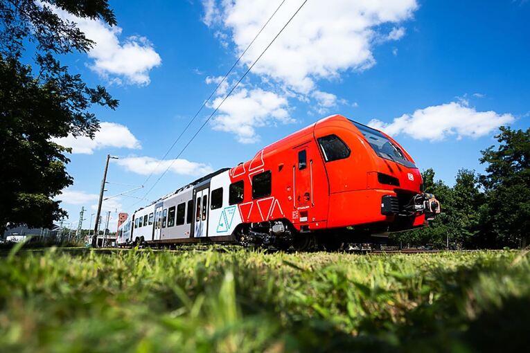 Akkuzüge sollen künftig in der Pfalz fahren
